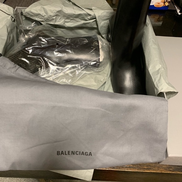Balenciaga Booties - Picture 5 of 7